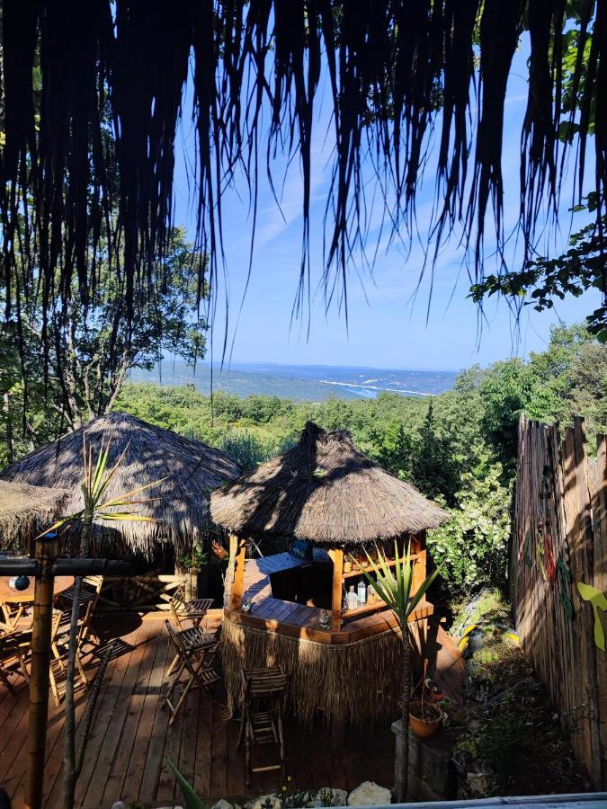 La Lyalis Bed & Breakfast Aiguines Ngoại thất bức ảnh